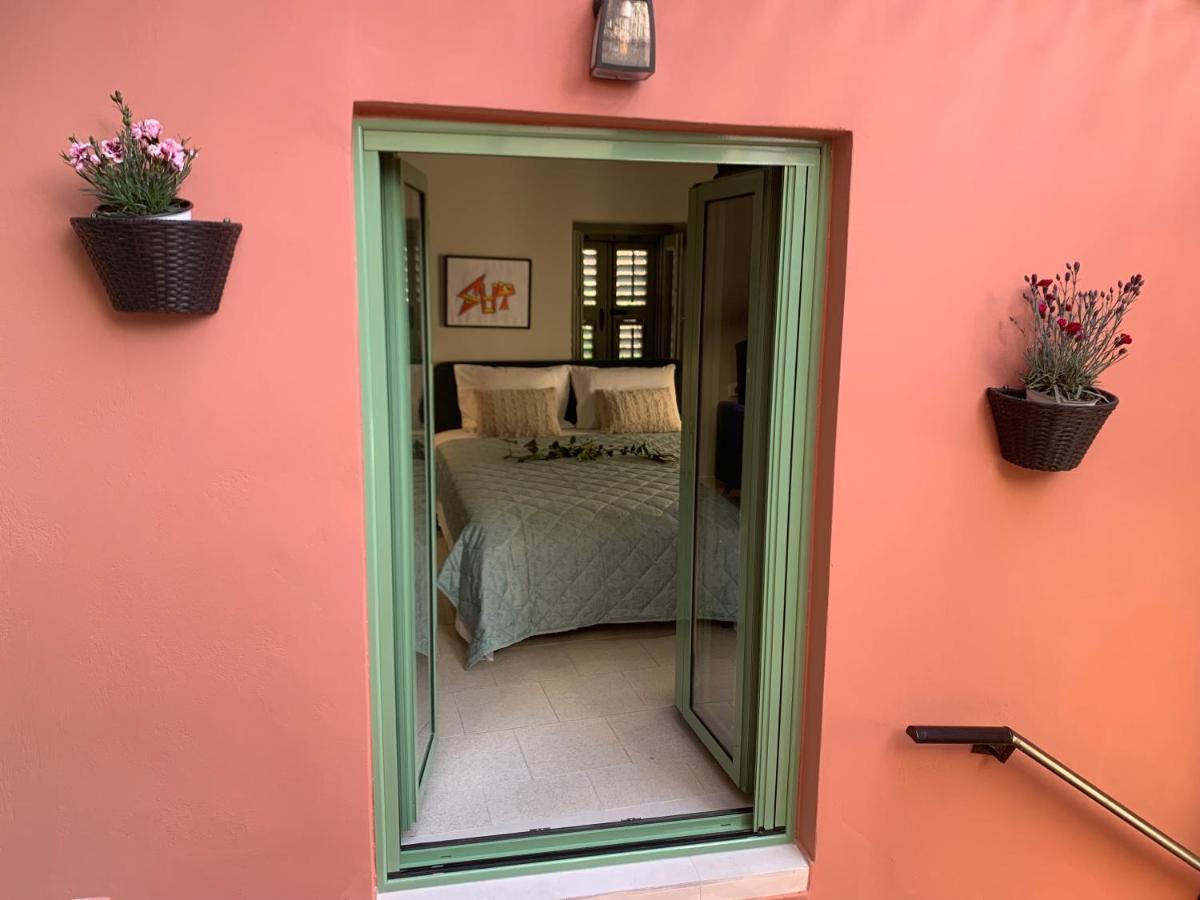 Master Rose Studio In Old Town Nafplio Exteriér fotografie